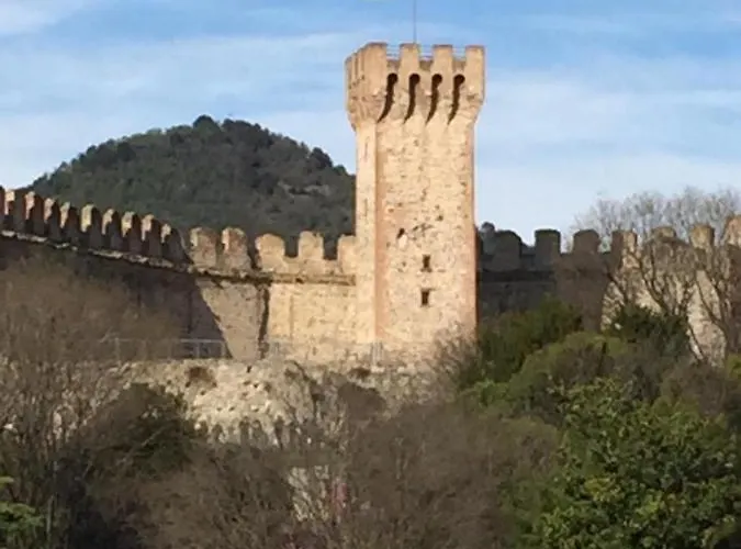 Con Vista Apartment *